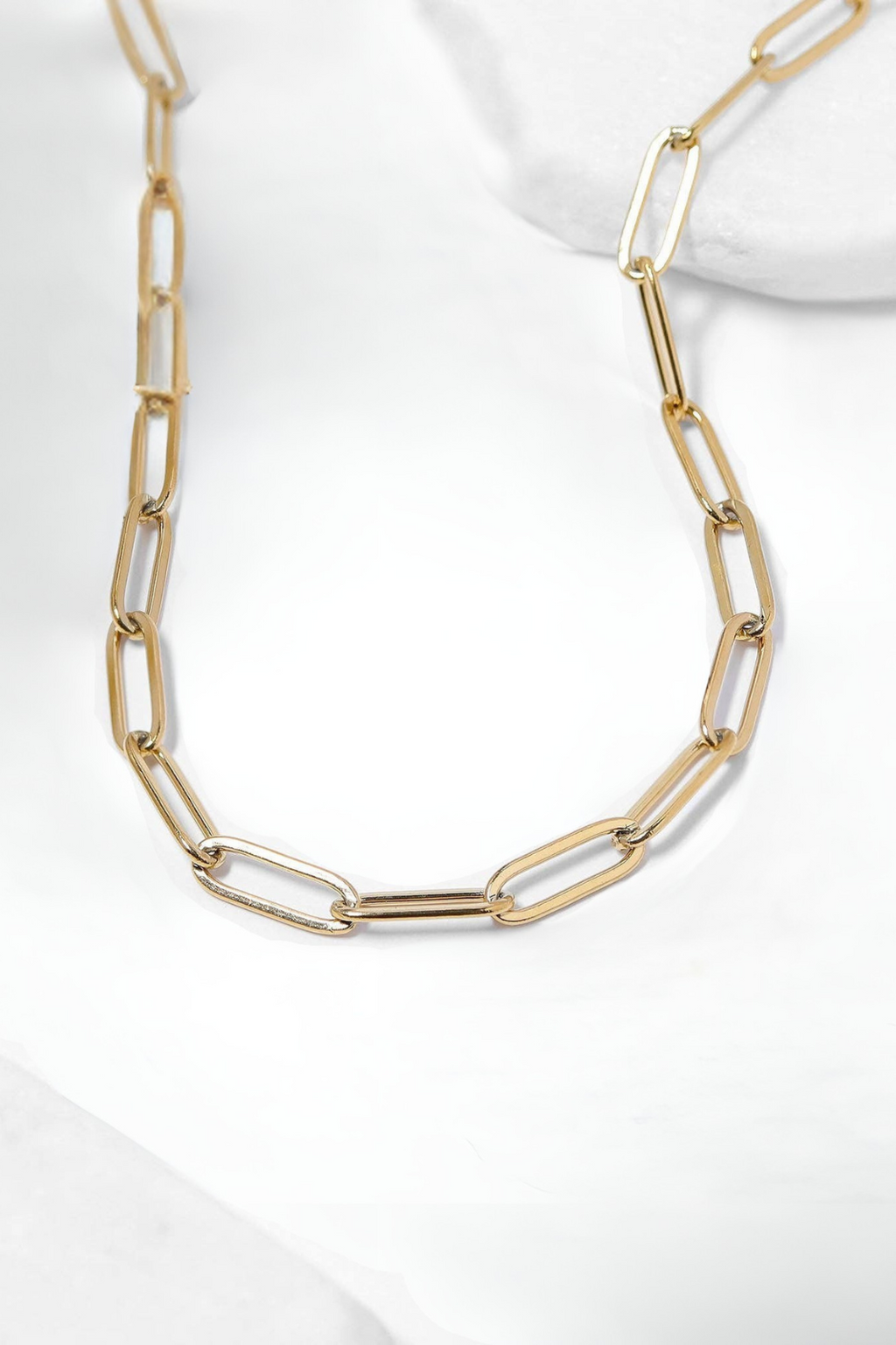 The Valette Chain Necklace 4mm – Paperclip Style 18K Gold PVD - Luxe and Allure