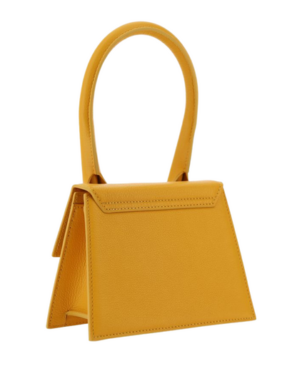 Jacquemus Le Chiquito Moyen Handbag