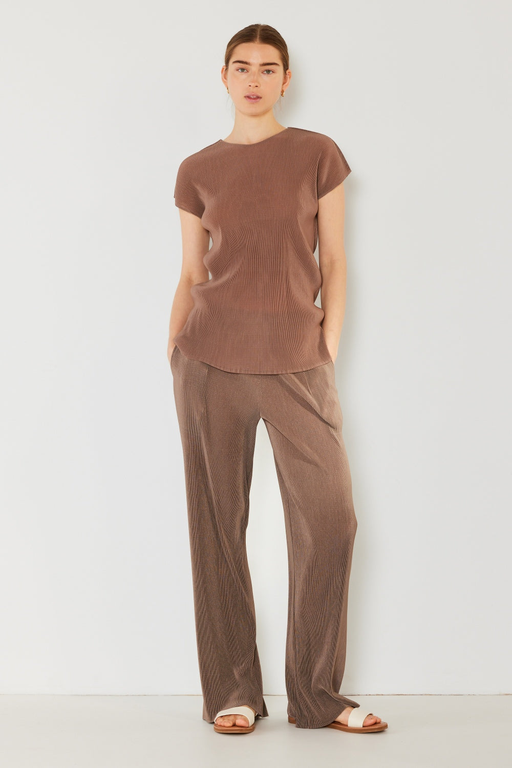 Marina West  Rib Pleated Elastic-Waist Wide Leg Pants